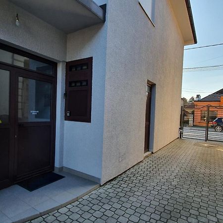Apartments Spring Cacak Exterior photo